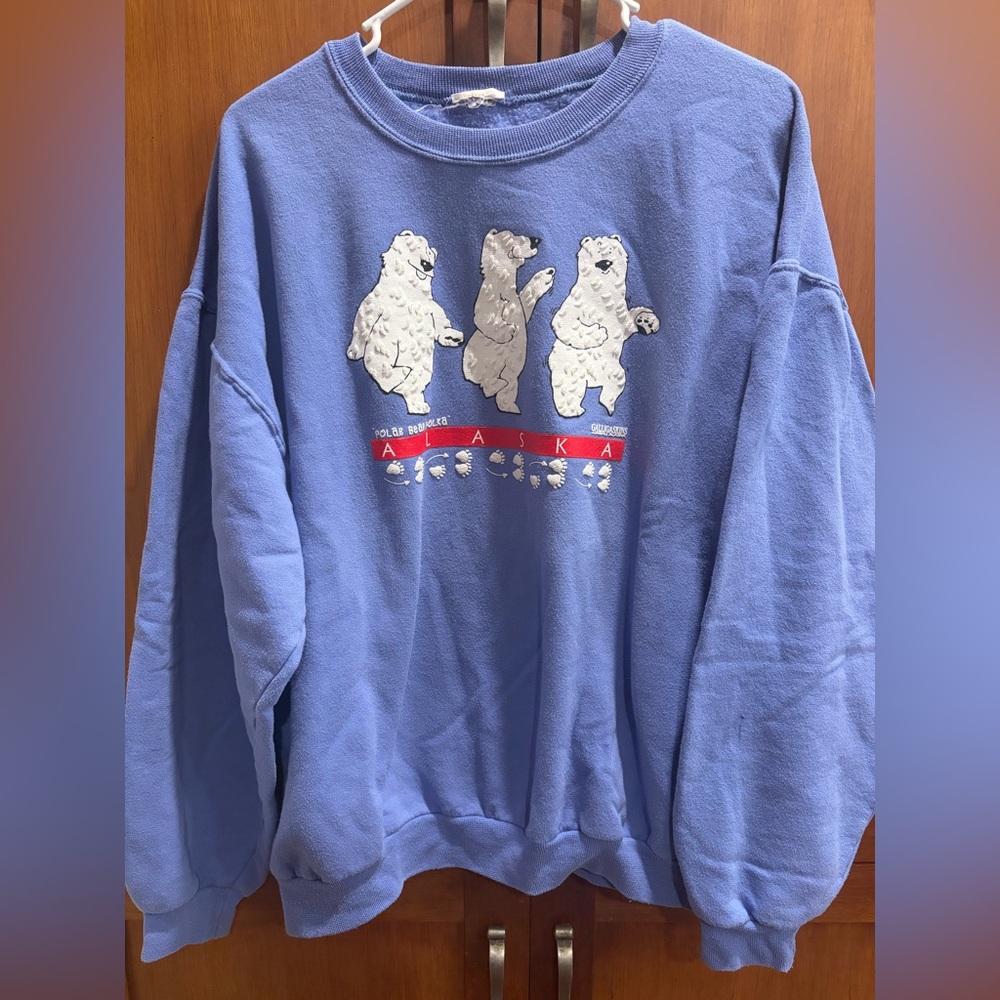 Vintage Blue Polar Bear Graphic Sweater Galligaskins